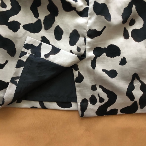 Ann Taylor Animal Print Pencil Skirt - Picture 6 of 7